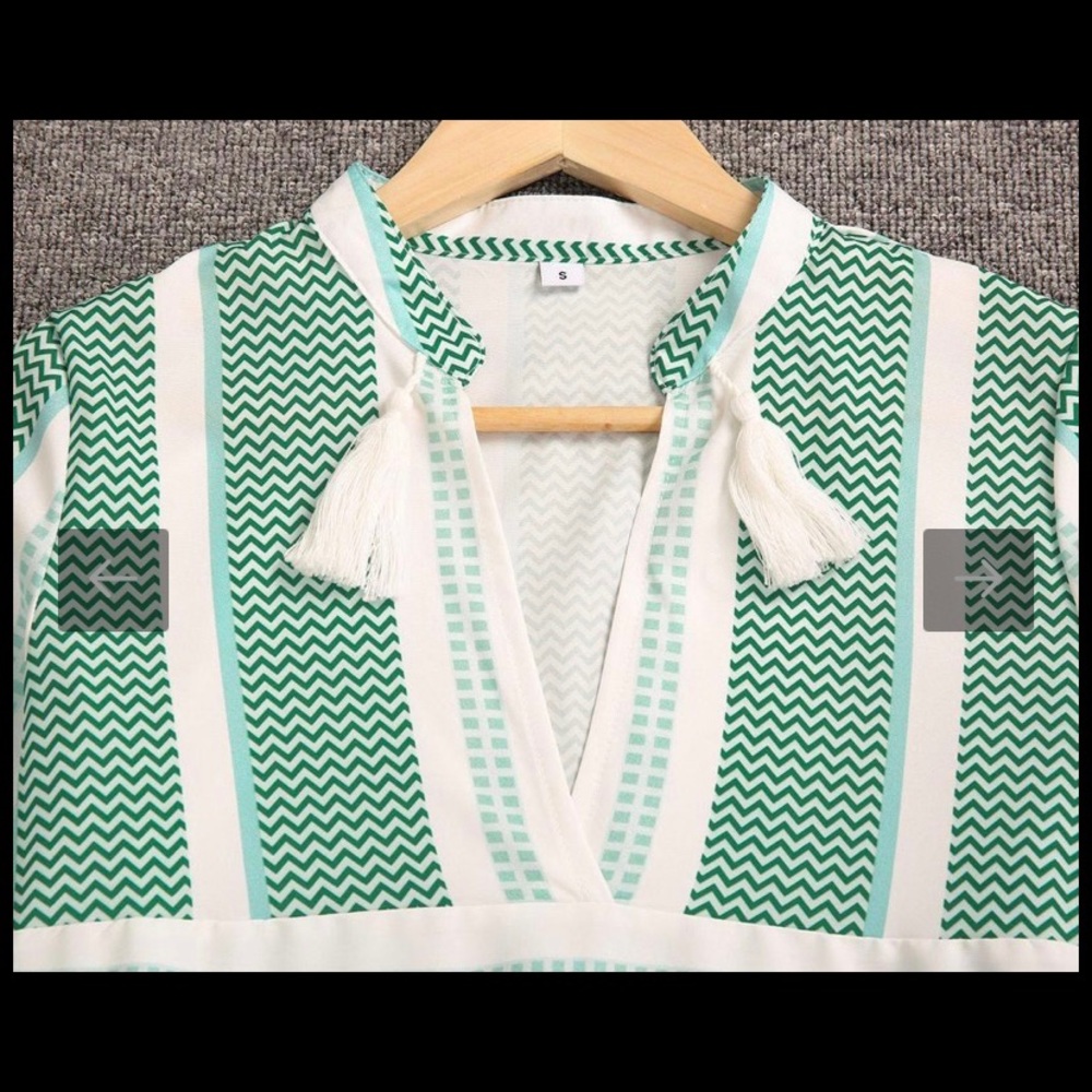 Chic Color Block Print Bell Cuff Sleeve Mini Dress - Picture 4 of 11